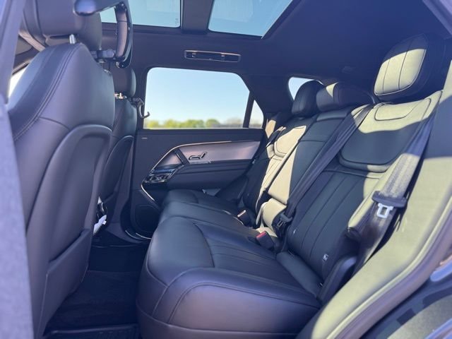 New 2026 Carpathian Grey Land Rover SE image 11