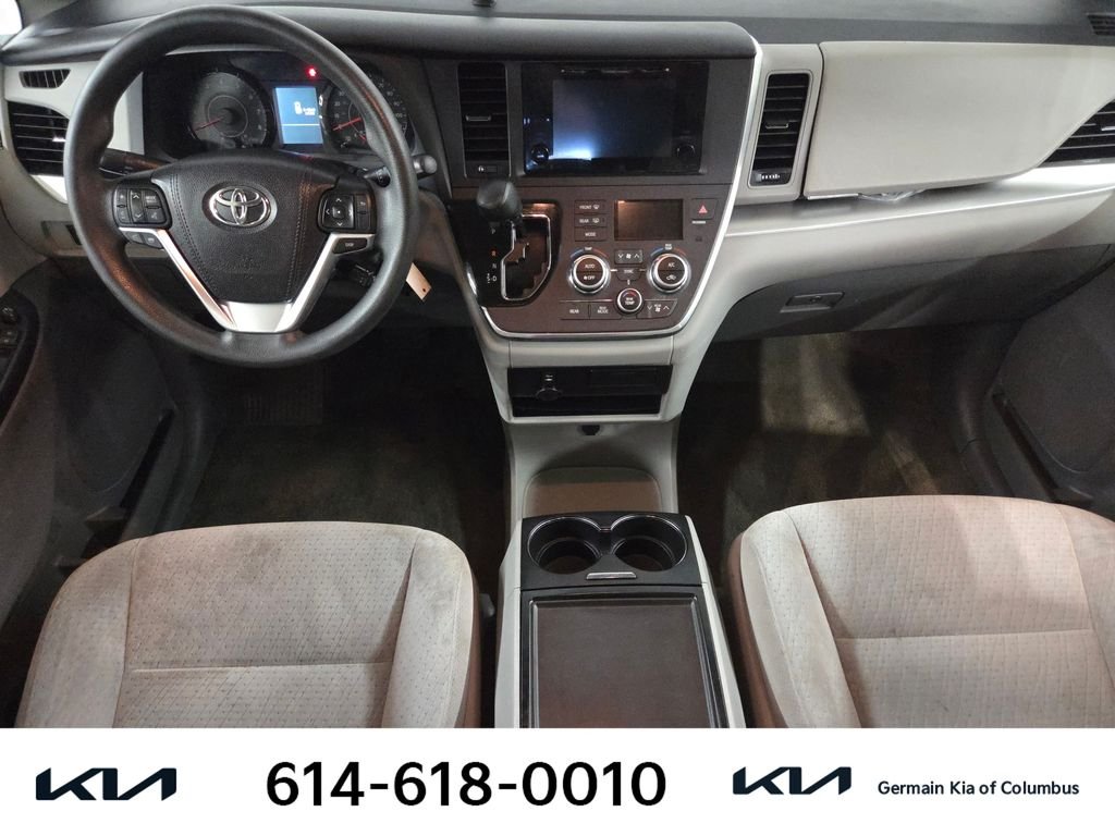 Used 2015 Black Toyota LE image 16