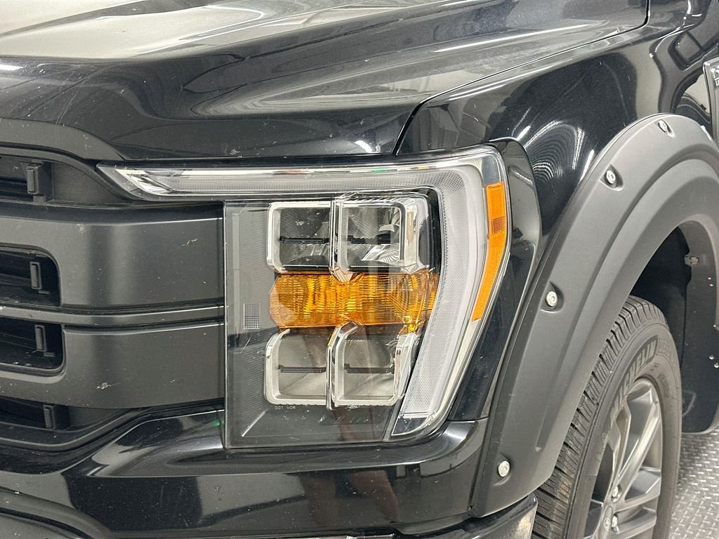 Used 2022 Black Ford Lariat image 31