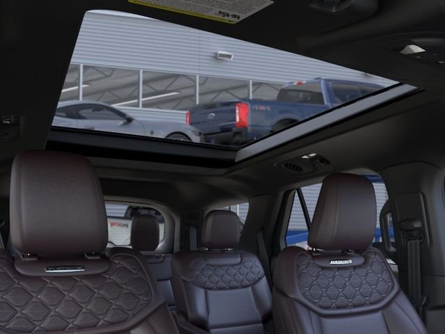 New 2026 Black Ford Platinum image 22