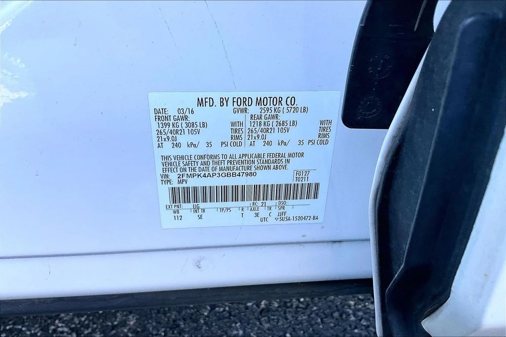 Used 2016 White Ford Sport image 19