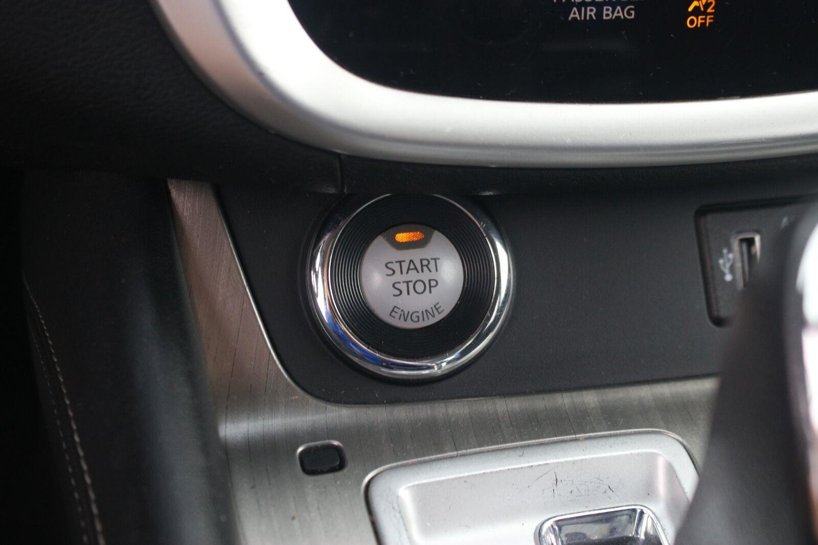 Used 2018 Silver Nissan SV image 26