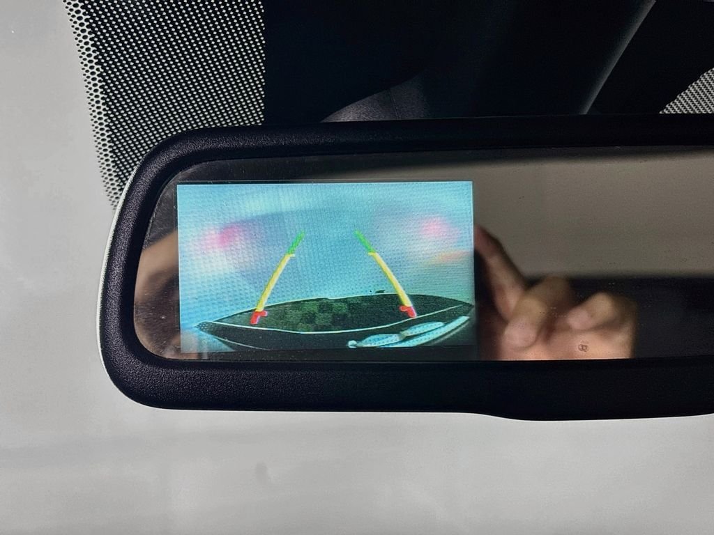 Used 2018 Crystal Metallic Ram Tradesman image 16