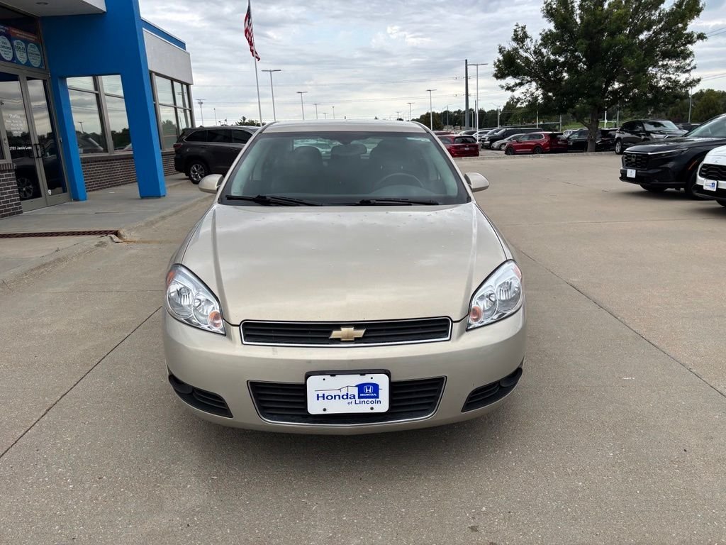 Used 2011 Gold Mist Metallic Chevrolet LT image 2