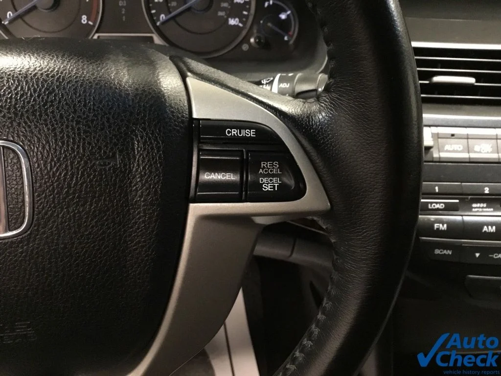 Used 2011 Green Honda EX-L image 45