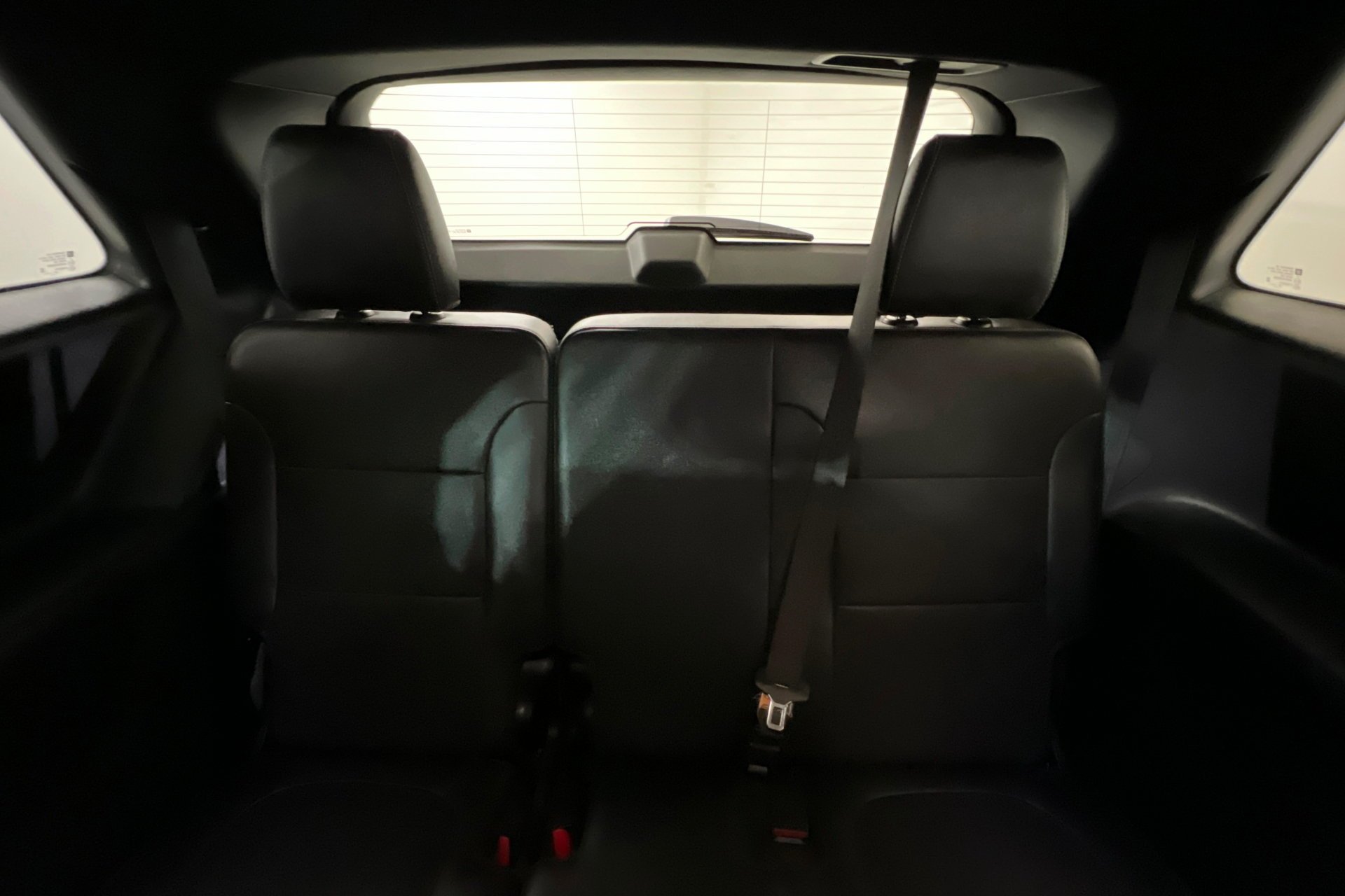 Used 2023 Summit White Chevrolet Premier image 23