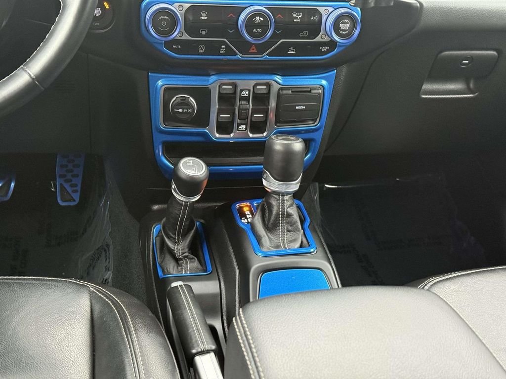 Used 2022 Blue Jeep Unlimited Sahara image 22