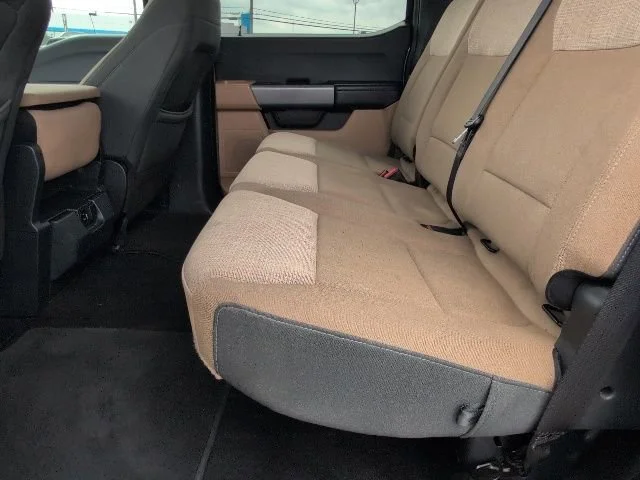 Used 2023  Ford XL image 6