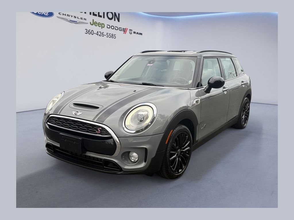 Used 2017 Gray MINI Clubman image 1