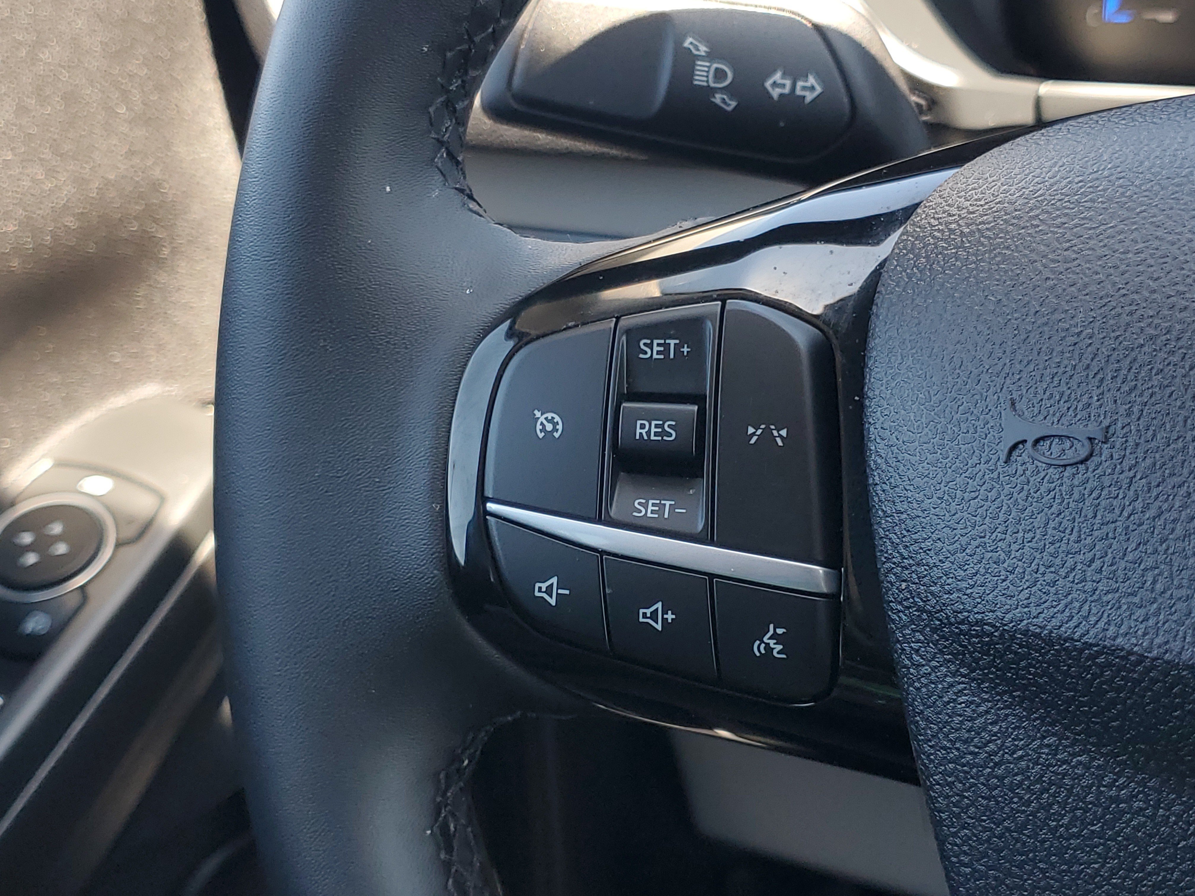 Used 2023 Blue Ford Active image 20