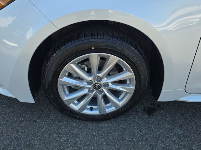 2026 Toyota Corolla XLE - Photo 32