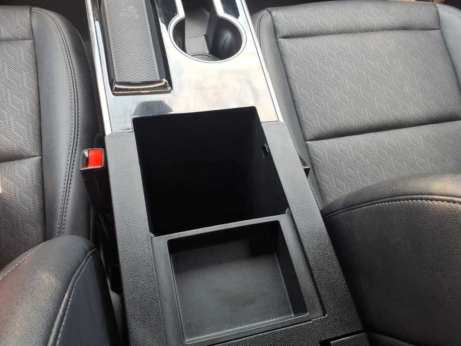 Used 2025 Radiant Red Chevrolet LT image 22