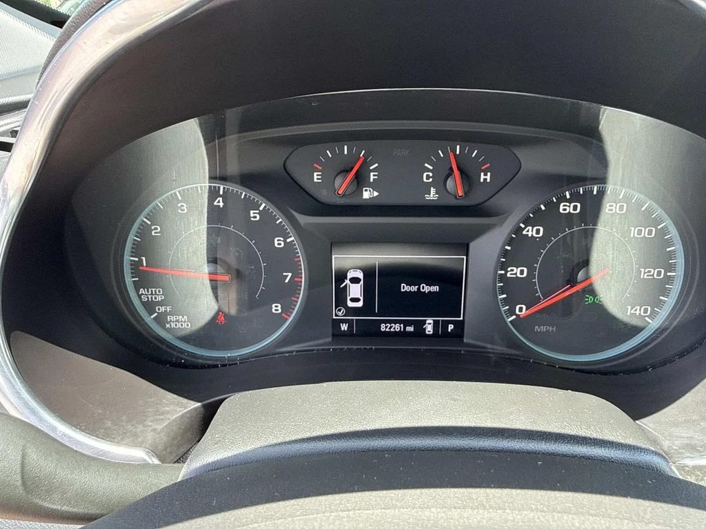 Used 2020 Gray Chevrolet LT image 36