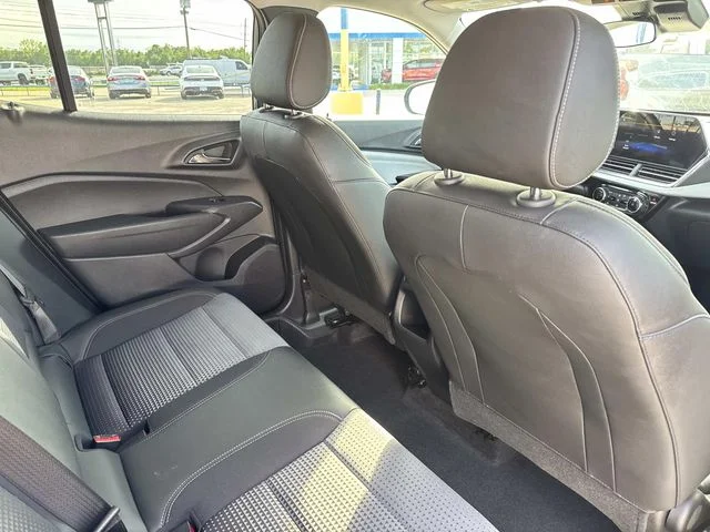 Used 2025 Gray Chevrolet LT image 24