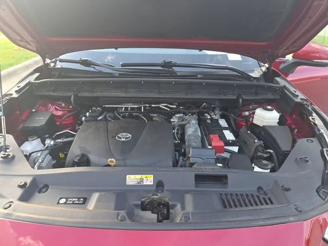 Used 2022 Red Toyota Limited image 33