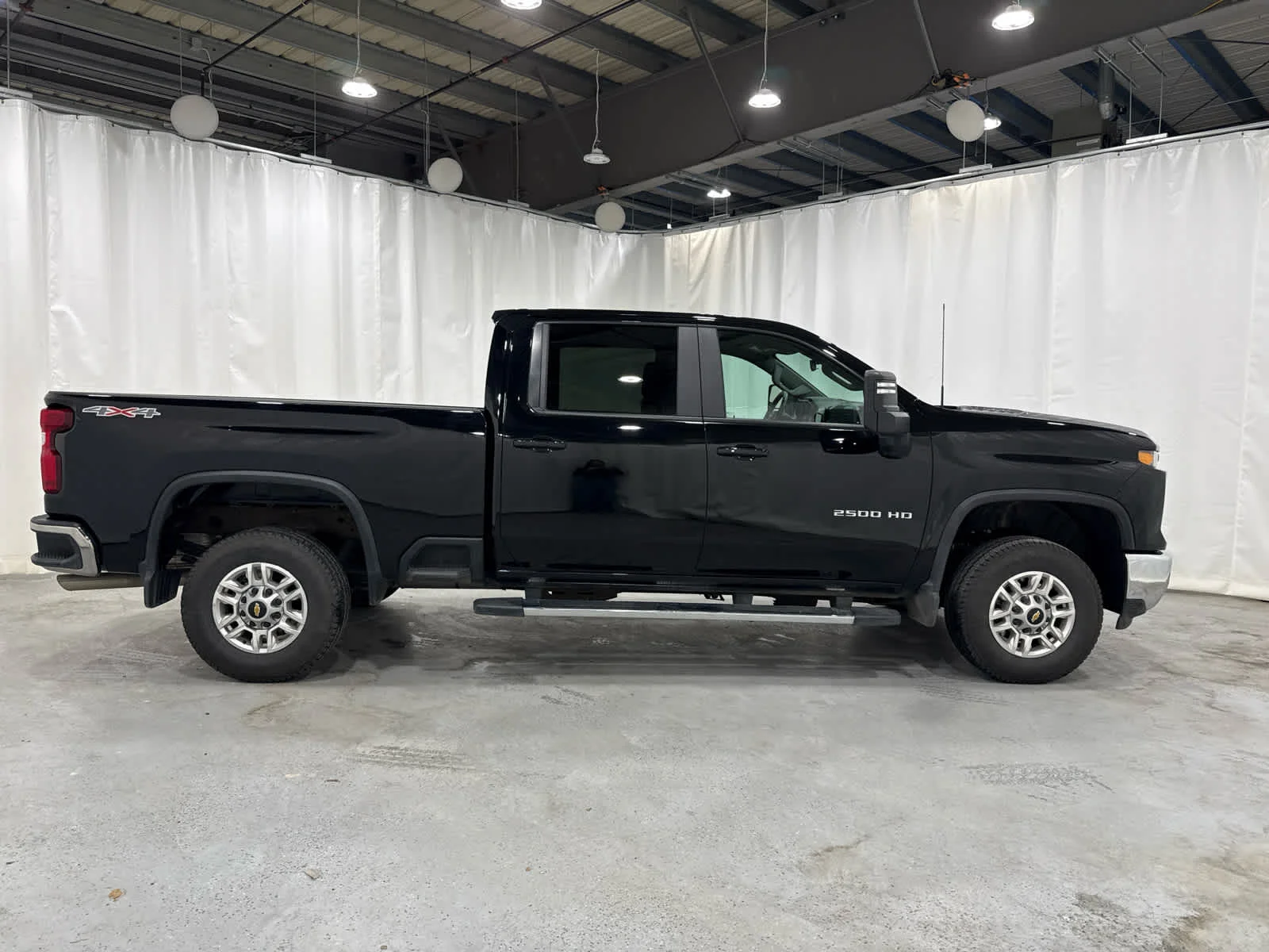 Used 2026 Black Chevrolet LT image 6