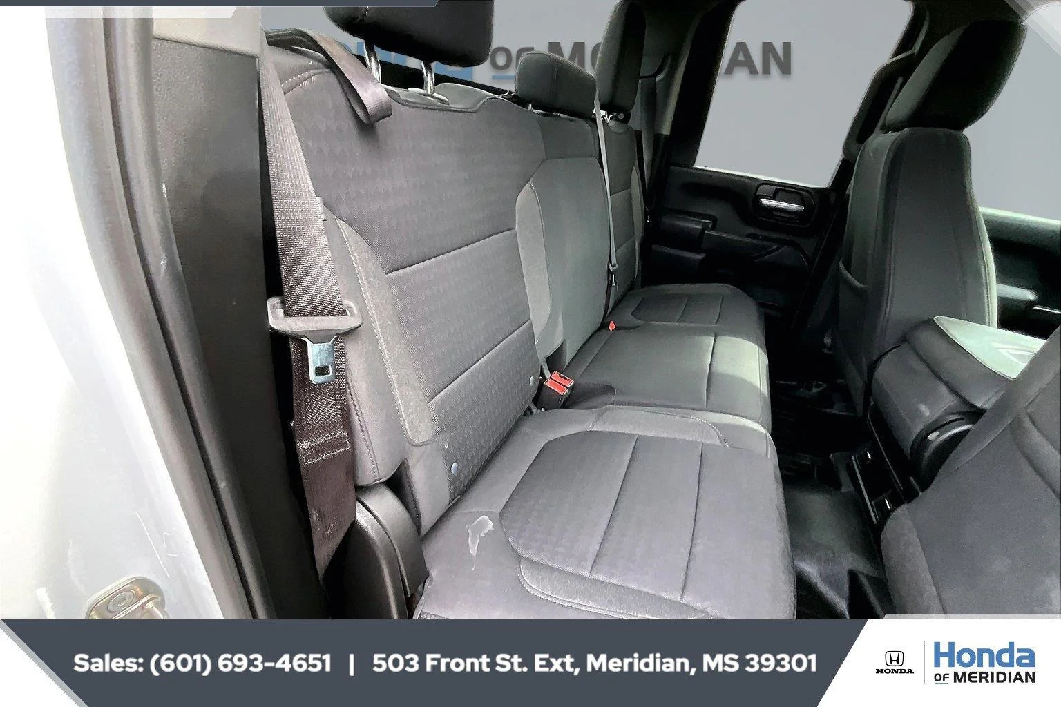 Used 2023 Summit White Chevrolet Custom image 20