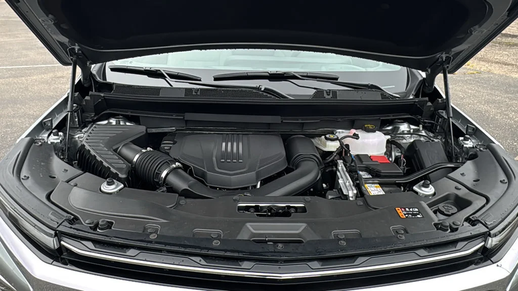 New 2026 Sterling Gray Metallic Chevrolet LT image 19