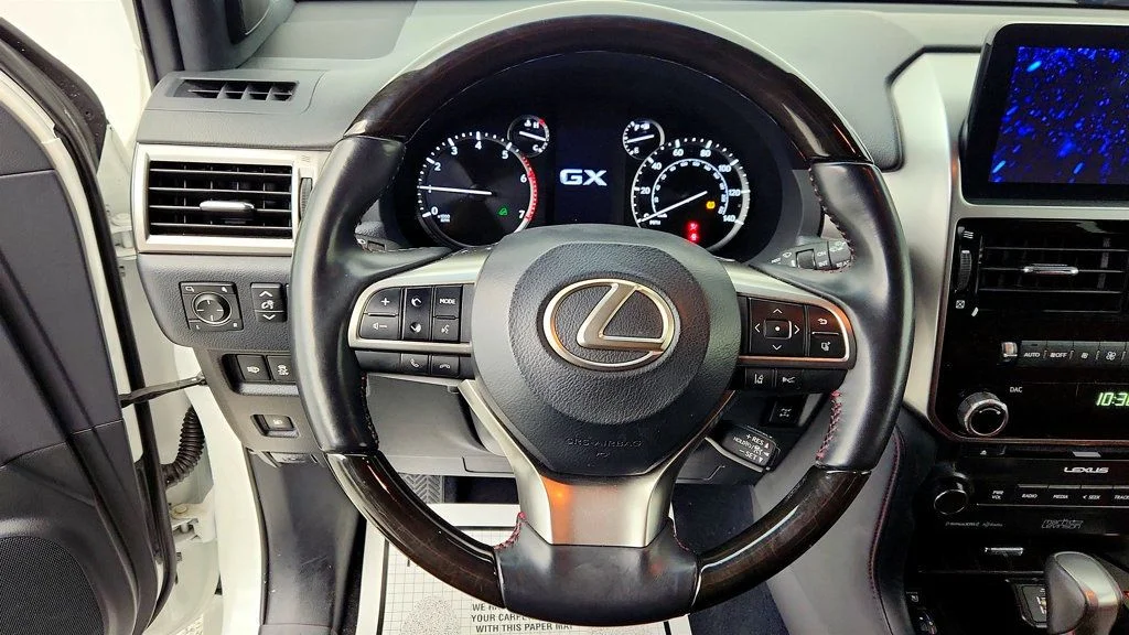 Used 2023 Eminent White Pearl Lexus GX 460 Premium 4WD with Plus Package, Tow Hitch & Heated SW image 14