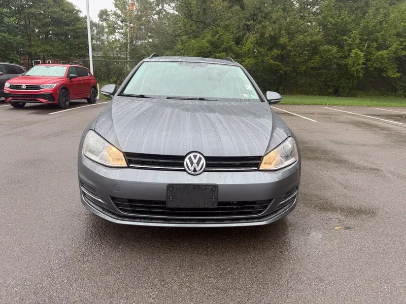 Used 2015  Volkswagen S image 8