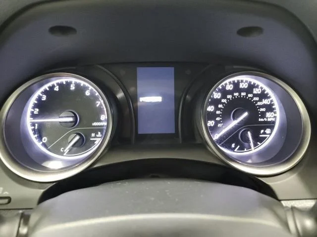 Used 2024 Ice Cap Toyota SE image 27