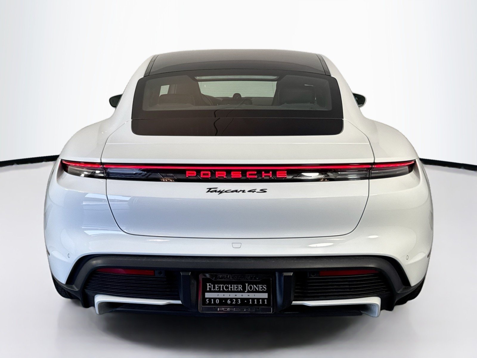 2025 Porsche Taycan S - Photo 10