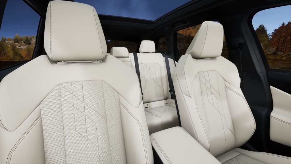 Used 2026 Alpine White BMW 30 xDrive image 36