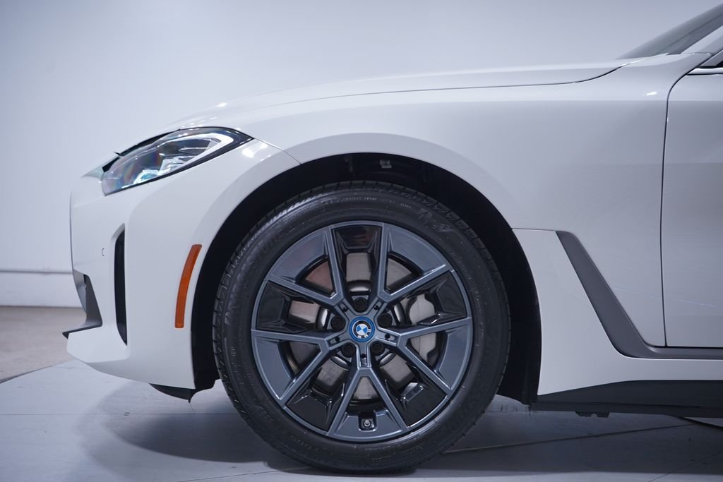Certified Used 2023 Alpine White BMW eDrive35 image 2