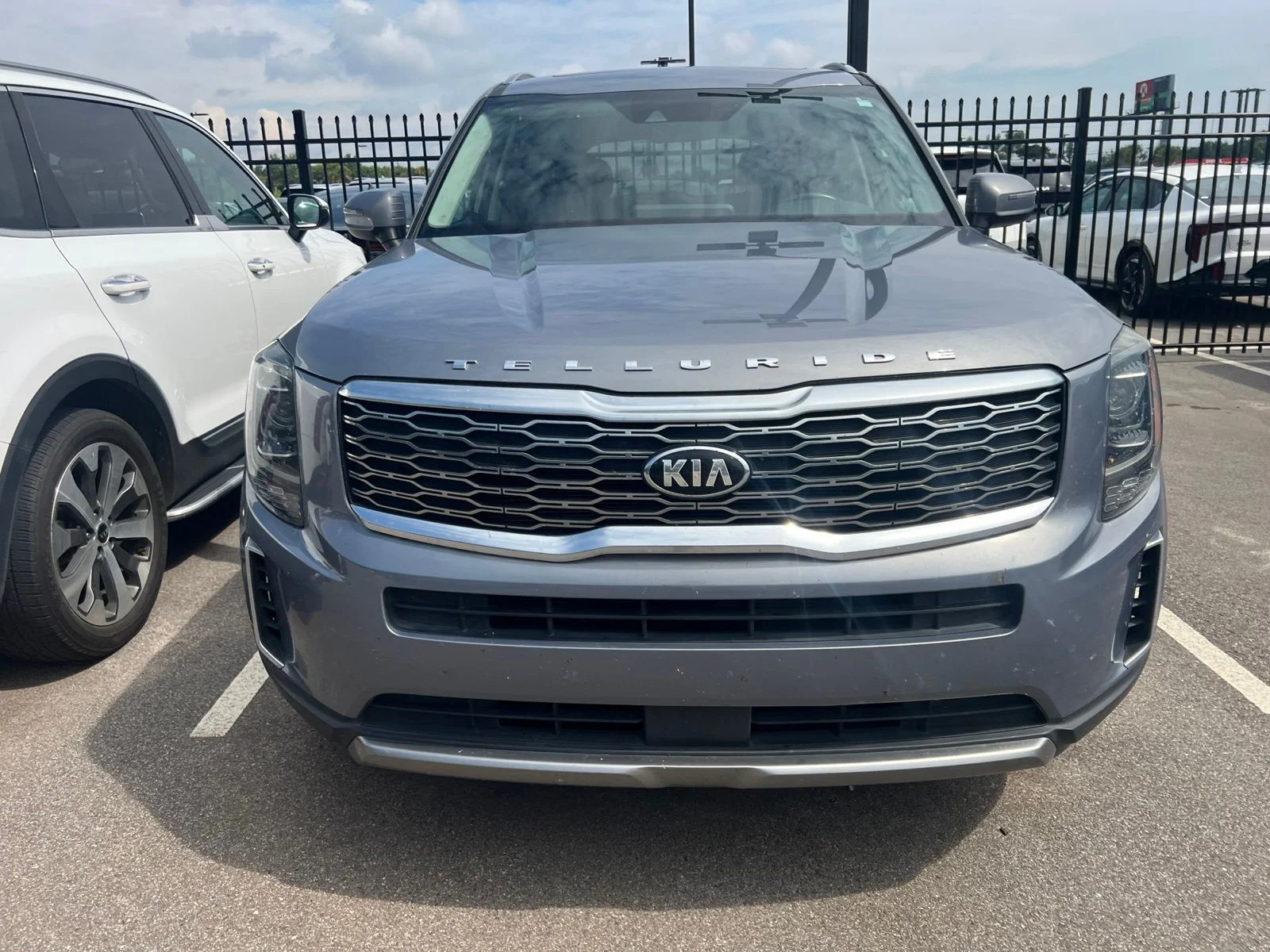 Used 2020 Silver Kia S image 1