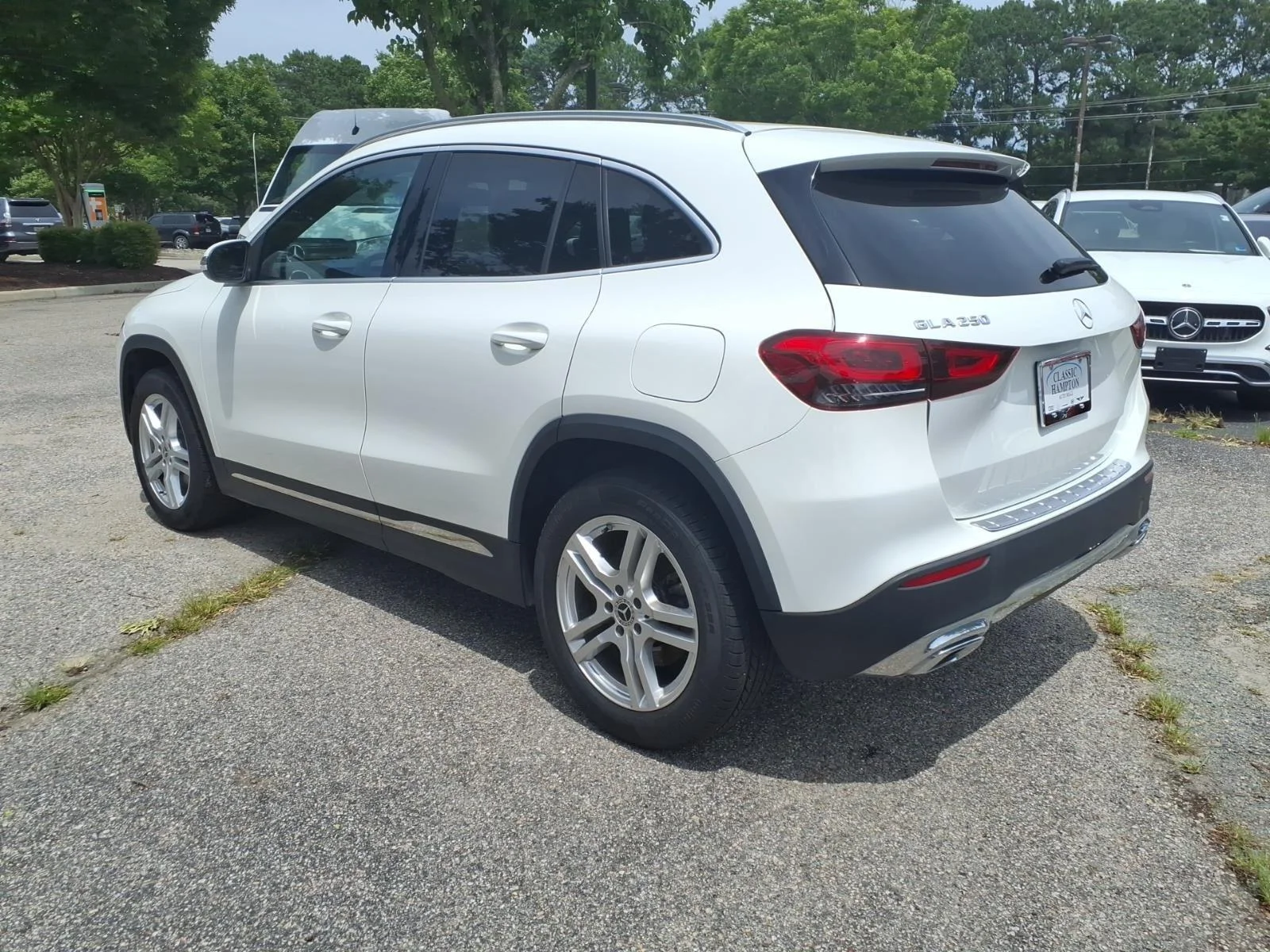 Used 2023 Polar White Mercedes-Benz GLA 250 image 8