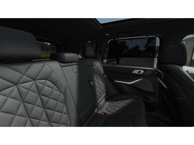 Used 2026 Skyscraper Grey Metallic BMW xDrive40i image 12