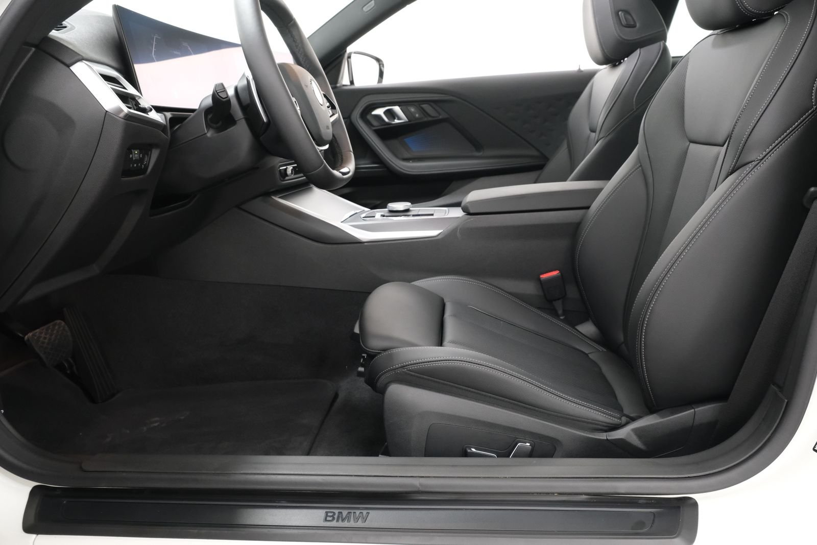 2025 BMW 2 Series 230i - Photo 30