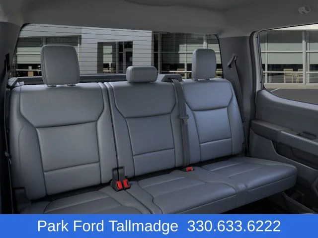 2025 Ford F-150 Lightning Flash - Photo 11