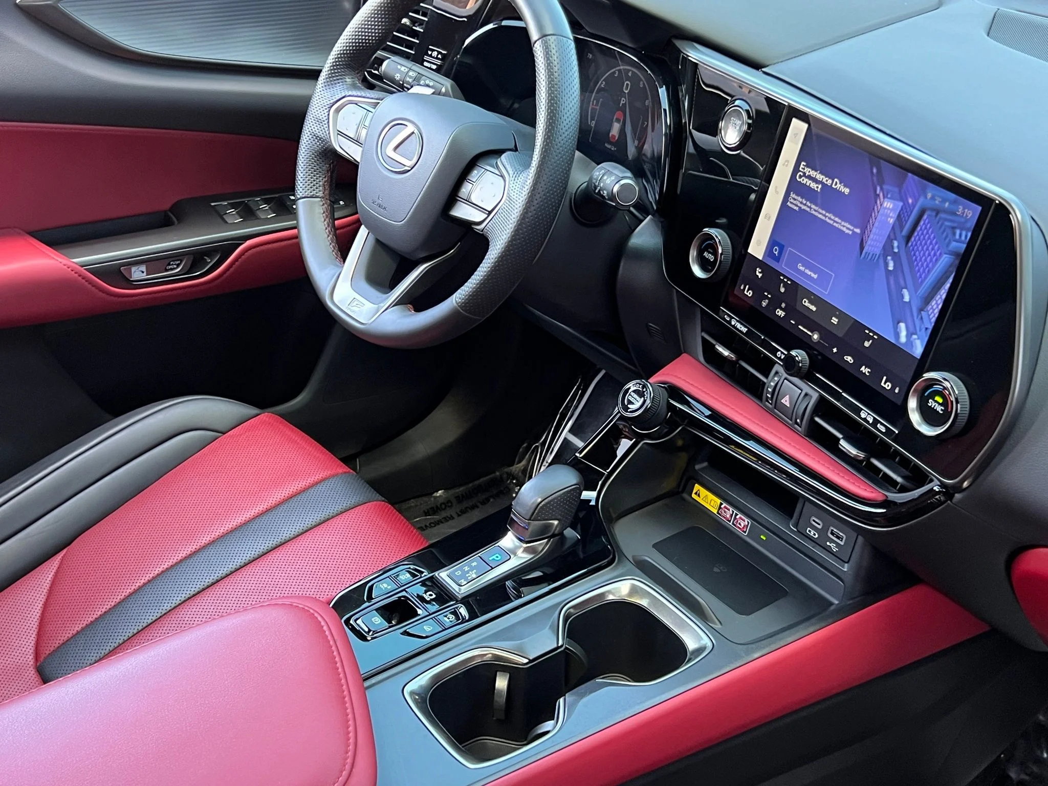 Used 2024 Silver Lexus 350 F SPORT Handling image 15