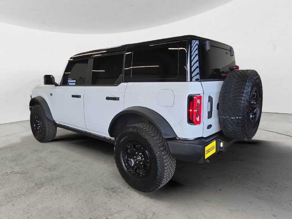 Used 2024 White Ford Wildtrak image 7