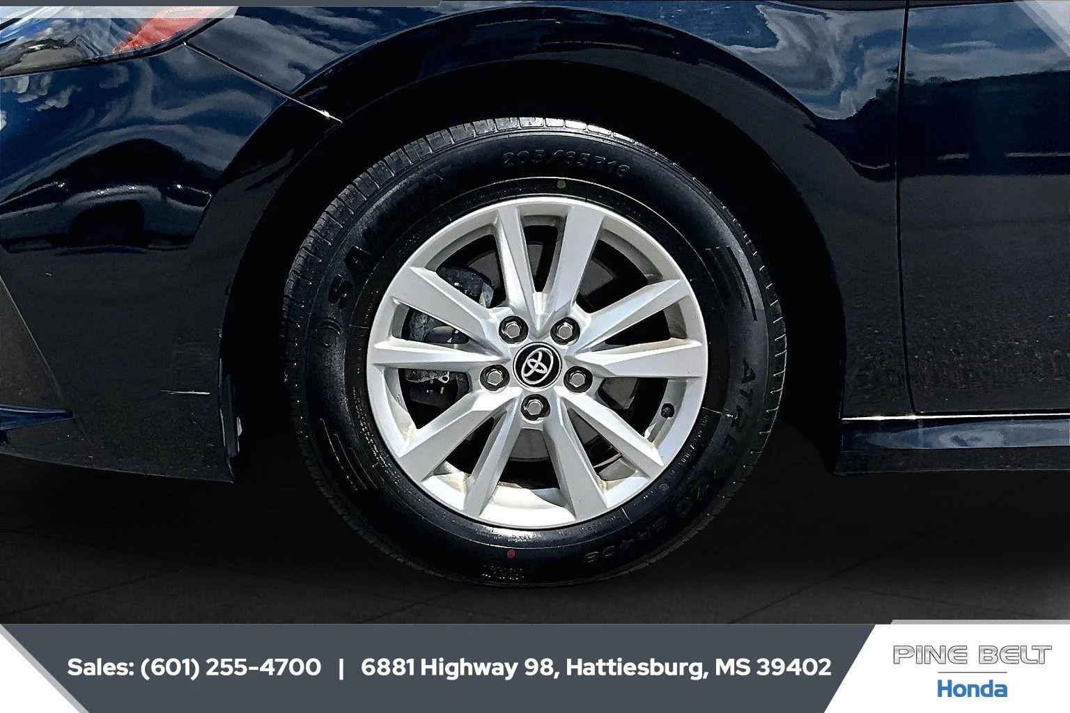 Used 2025 Midnight Black Metallic Toyota LE image 7