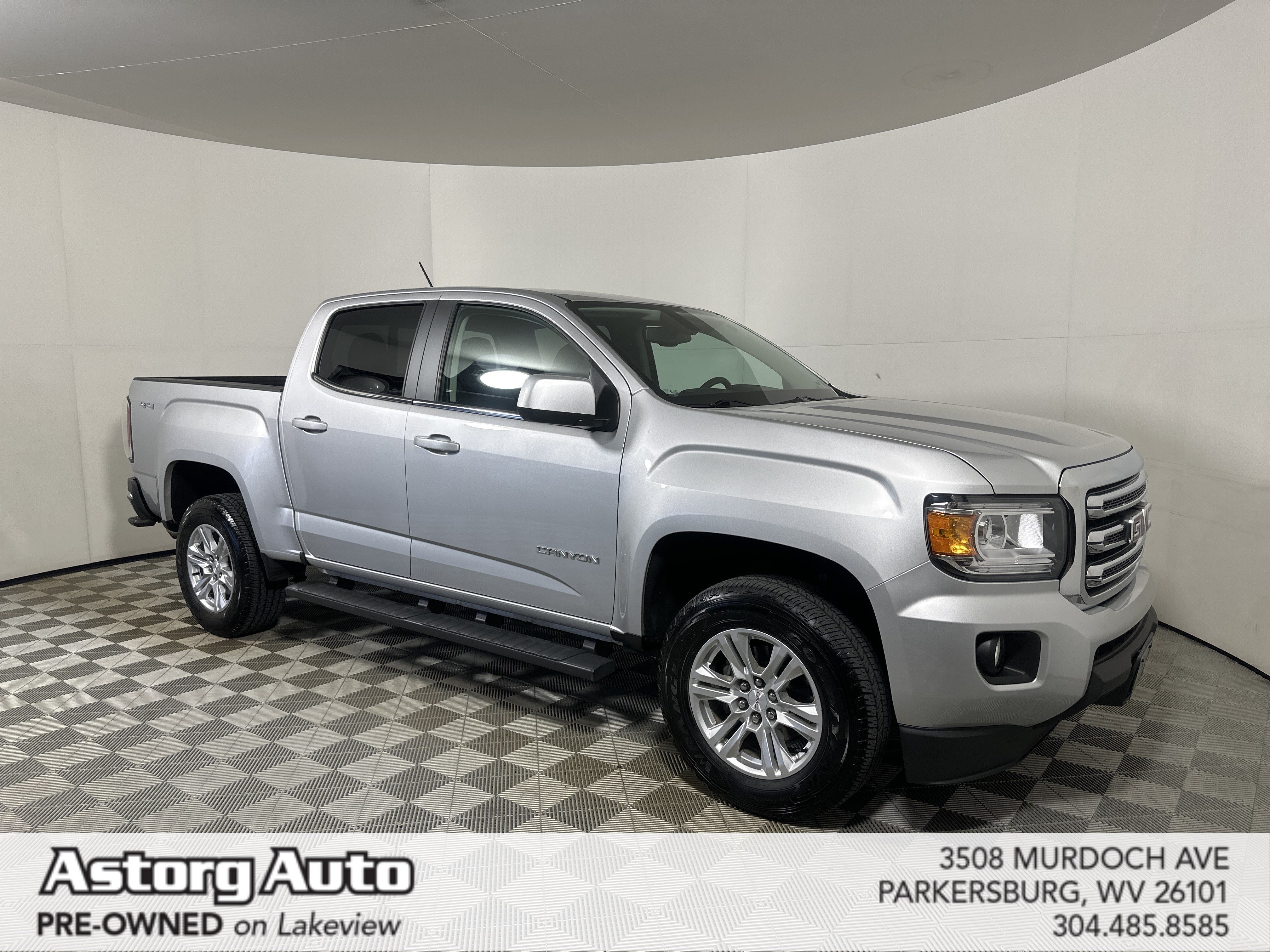2019 GMC Canyon 4WD SLE Crew Cab Short Box's photo