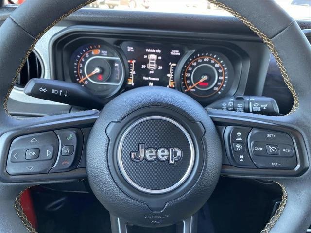 Used 2025 Firecracker Red Clearcoat Jeep Sport S image 17