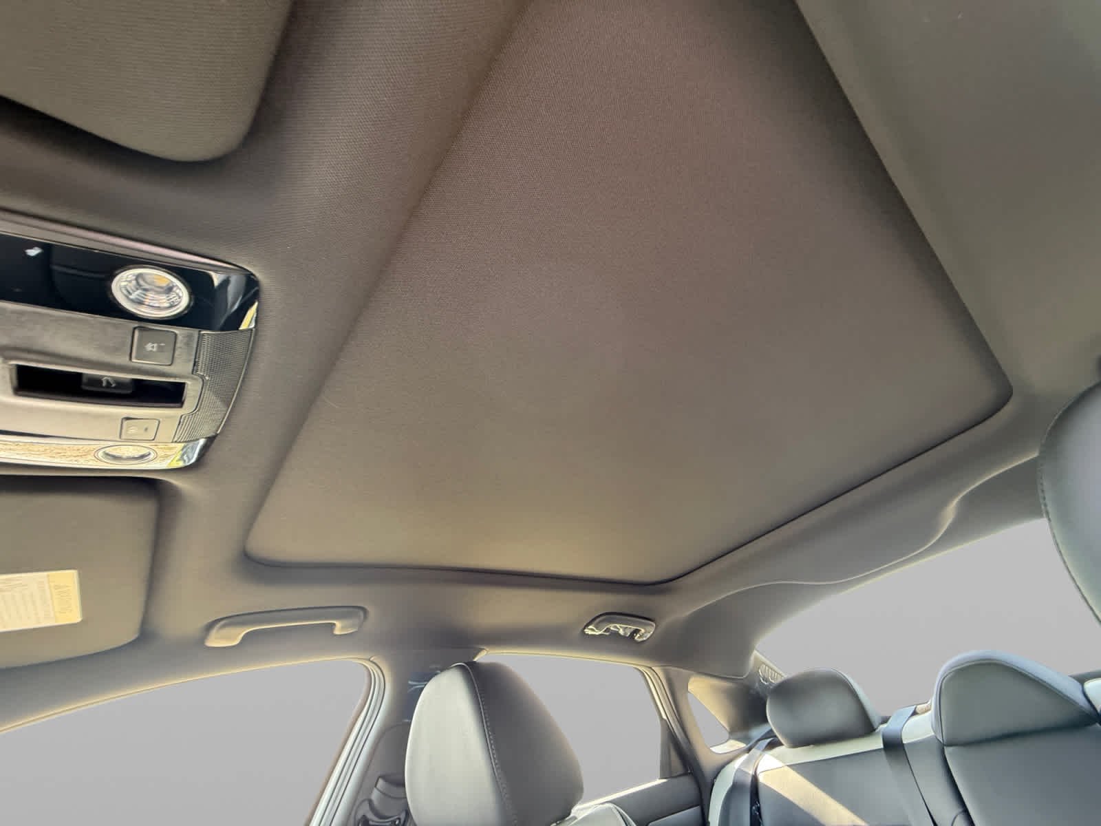 New 2026 Snow White Pearl Kia GT-Line image 12