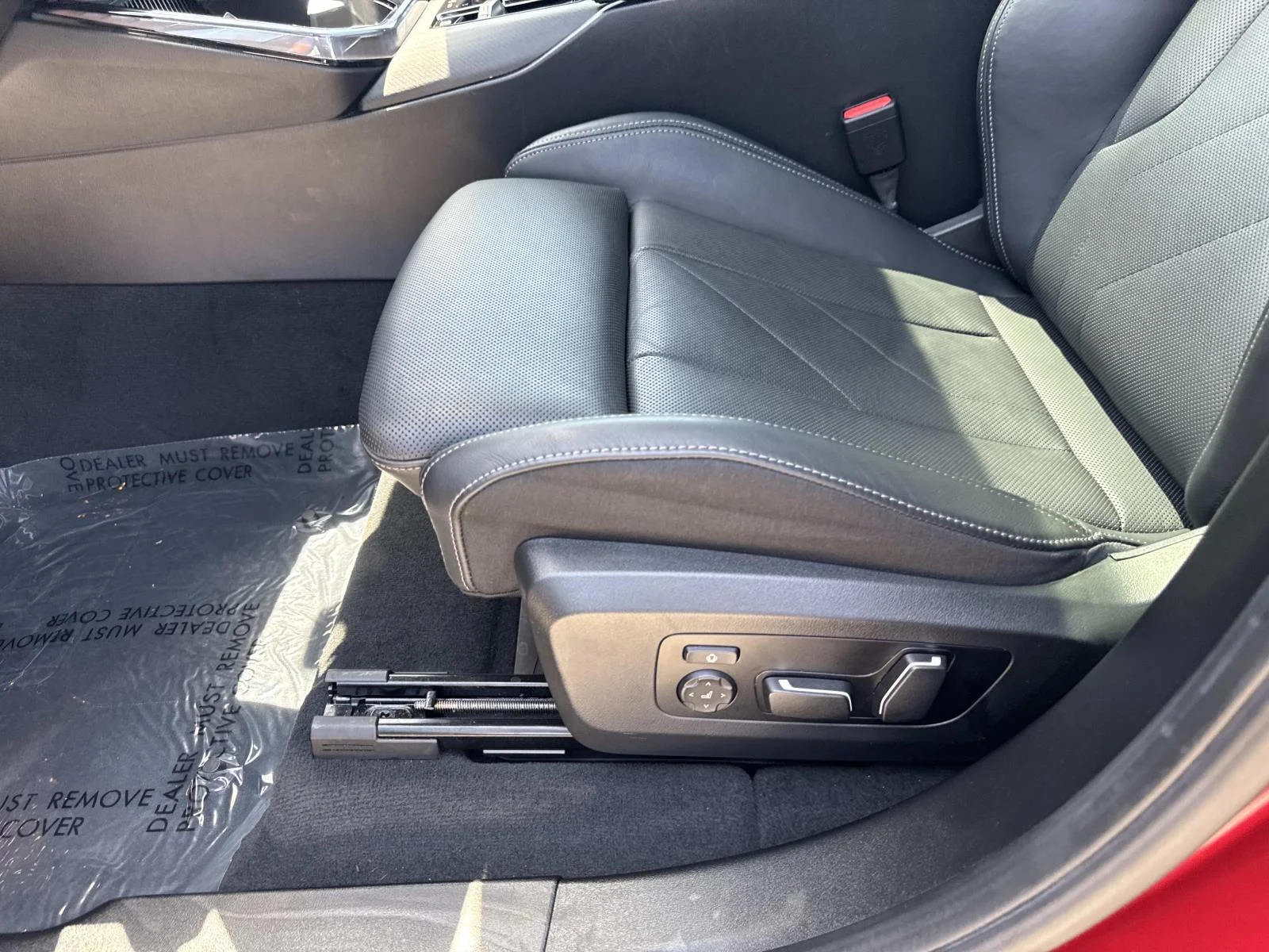 Used 2025 Vegas Red Metallic BMW 30 xDrive Sports Activity Vehicle image 15