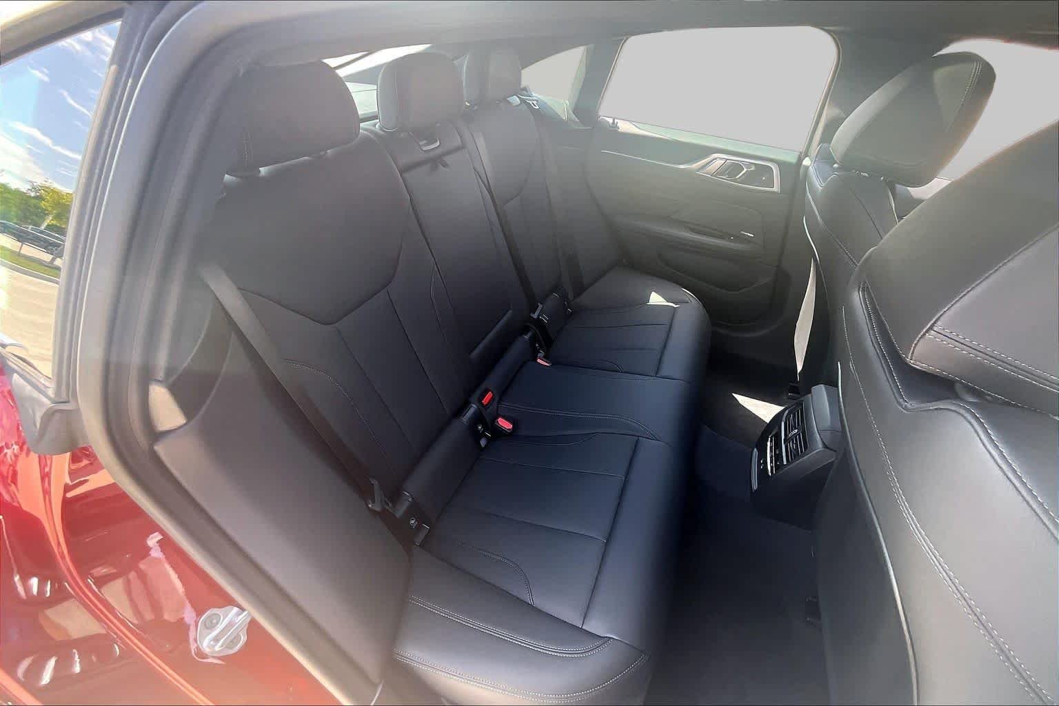 Used 2026 Vegas Red Metallic BMW 430i image 18