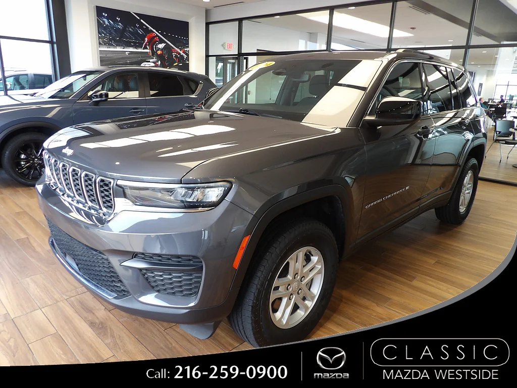 Used 2024 Baltic Gray Metallic Clear Coat Jeep Laredo image 1