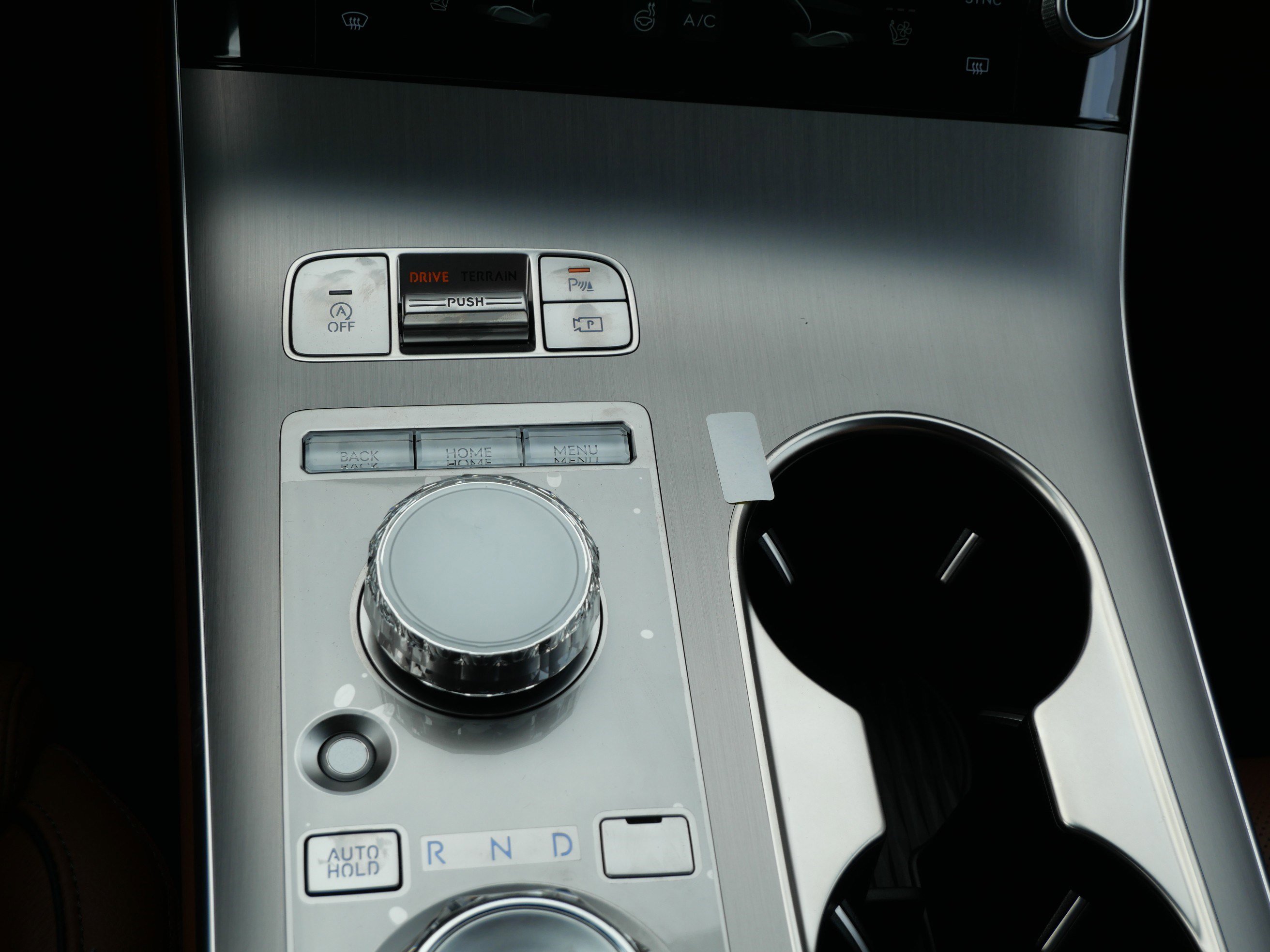 New 2026 Savile Silver Genesis 2.5T Advanced image 8