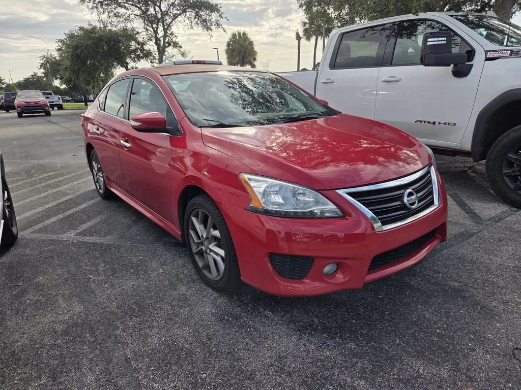 Used 2015 Red Alert Nissan SR image 2