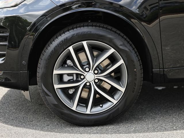 New 2026 Santorini Black Land Rover Landmark image 4
