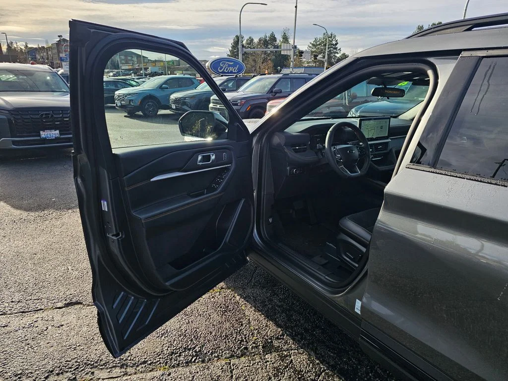New 2026 Gray Ford Tremor image 20
