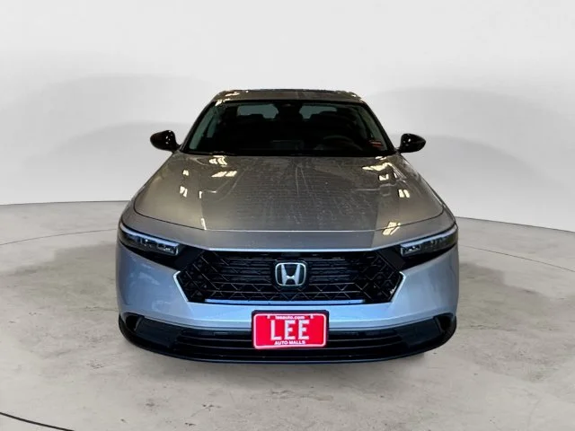 New 2026 Silver Honda SE image 8