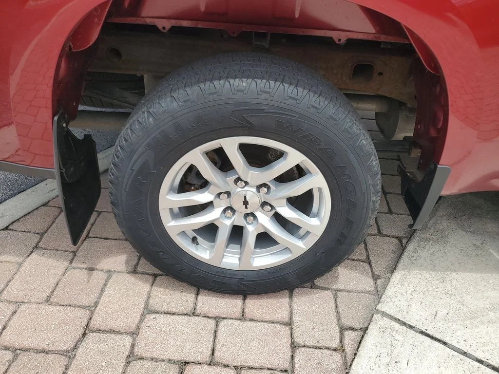 Used 2019 Red Chevrolet RST image 5
