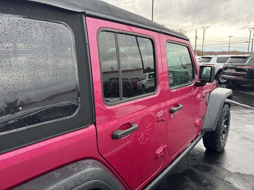 2022 Jeep Wrangler Unlimited Willys photo 3