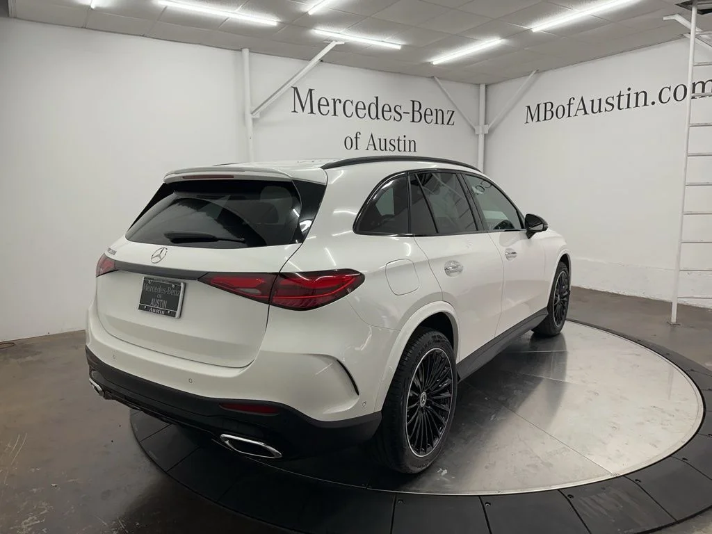 Used 2026 White Mercedes-Benz GLC 300 image 7